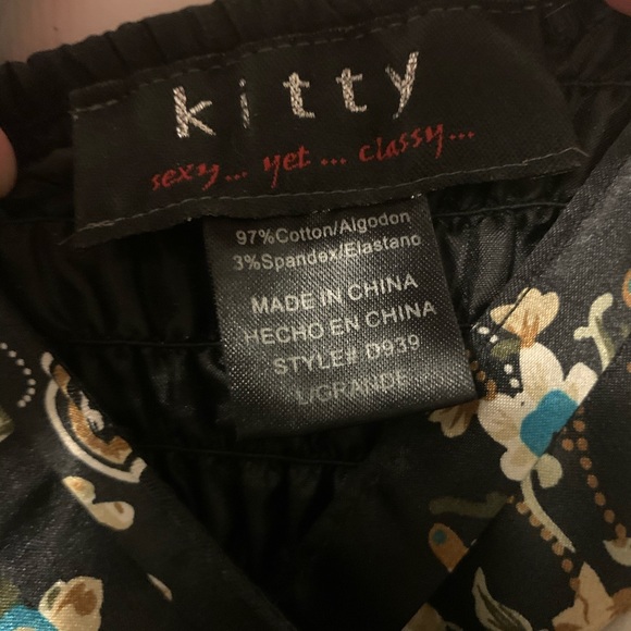 Kitty floral dress - Picture 12 of 16